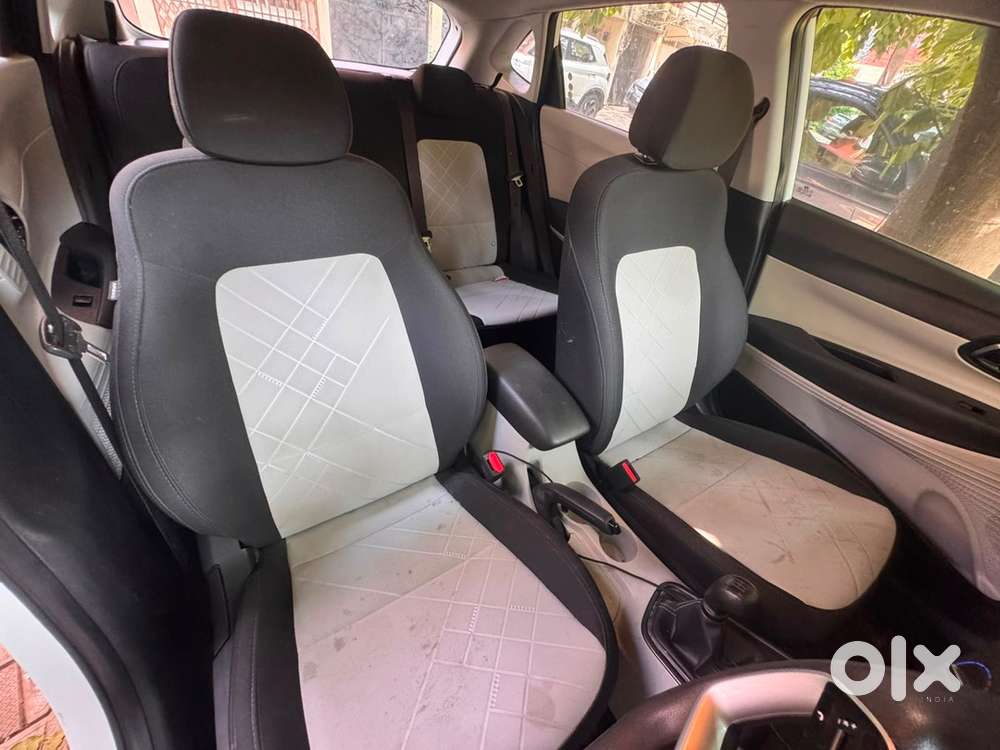 Hyundai I20 2025 Petrol 12000 Km Driven With 16 Inch Company Alloys