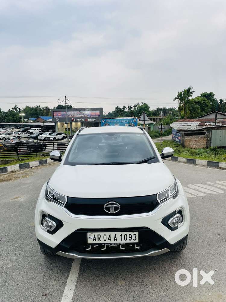 Tata Nexon 1.2 Revotron Xz Plus, 2022, Petrol