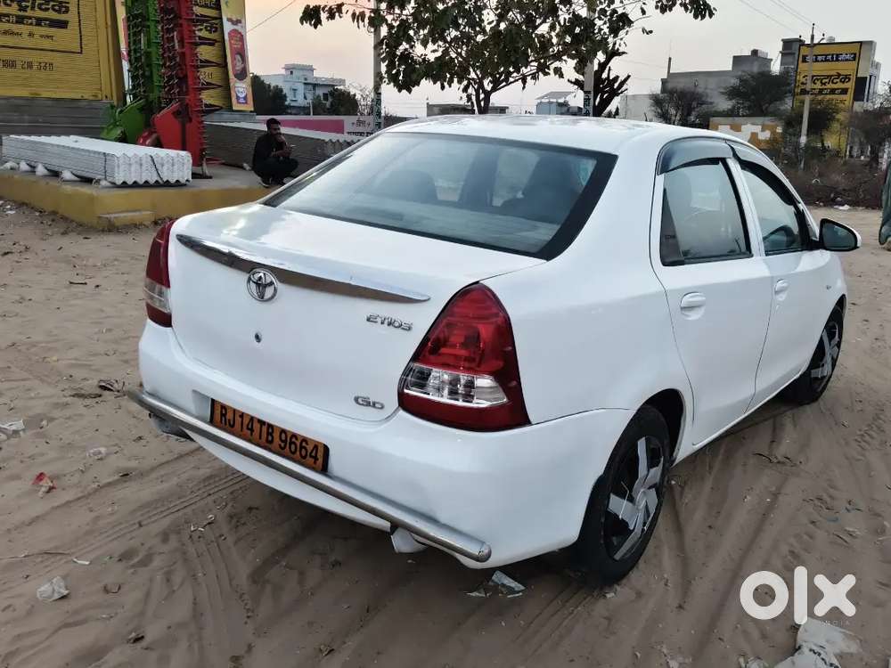 Toyota Etios 2015 Diesel Well Maintained
