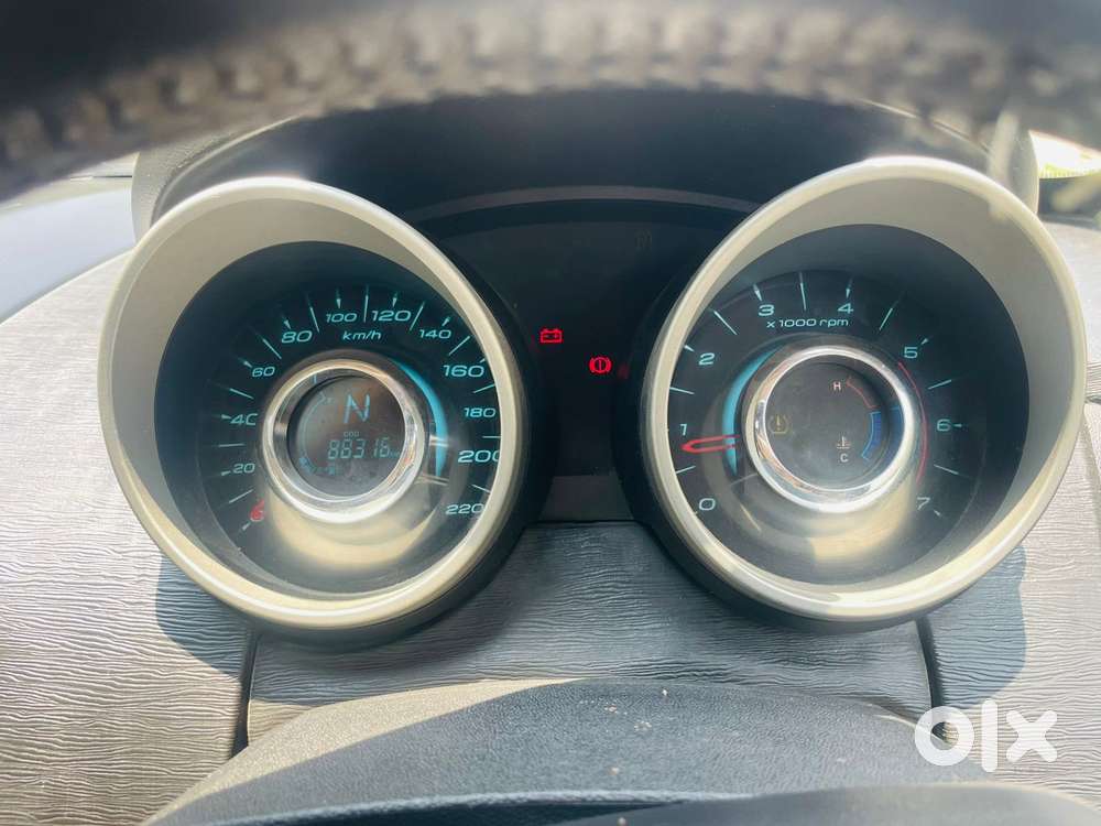 Mahindra Xuv500 W10 Awd, 2016, Diesel