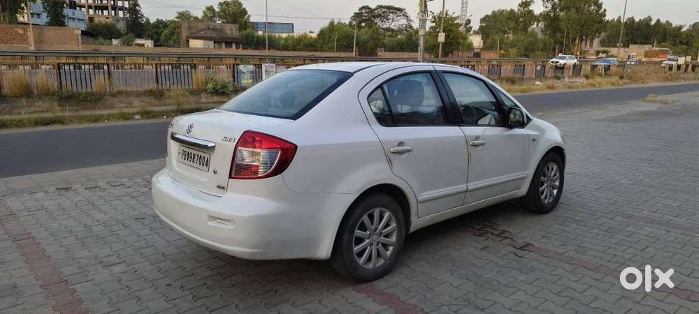 Maruti Suzuki Sx4 Zdi Bs Iv, 2013, Diesel