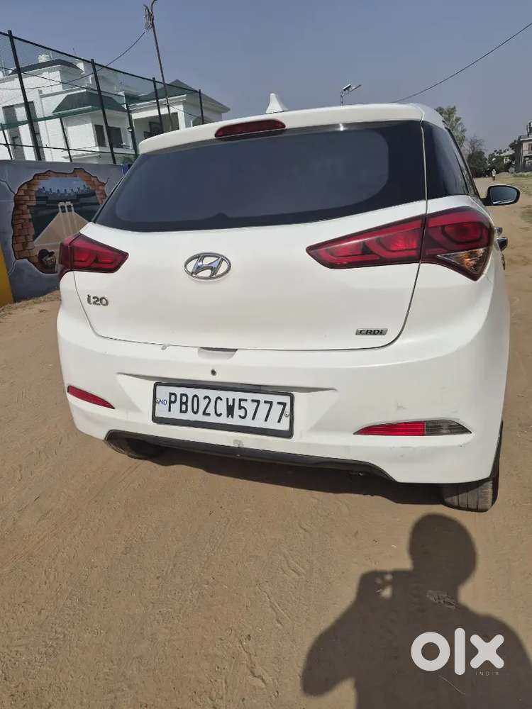 Hyundai Elite I20 2016 Diesel 88000 Km Driven