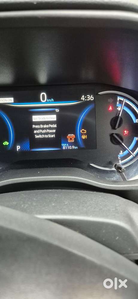 Toyota Innova Hycross 2.0 Zx (o) Hybrid 7 Str, 2025, Cng & Hybrids