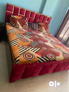 Olx shop old bed