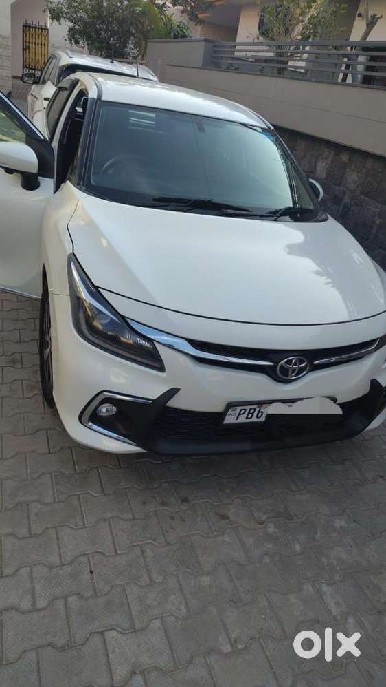 Toyota Glanza 2023 Petrol Well Maintained