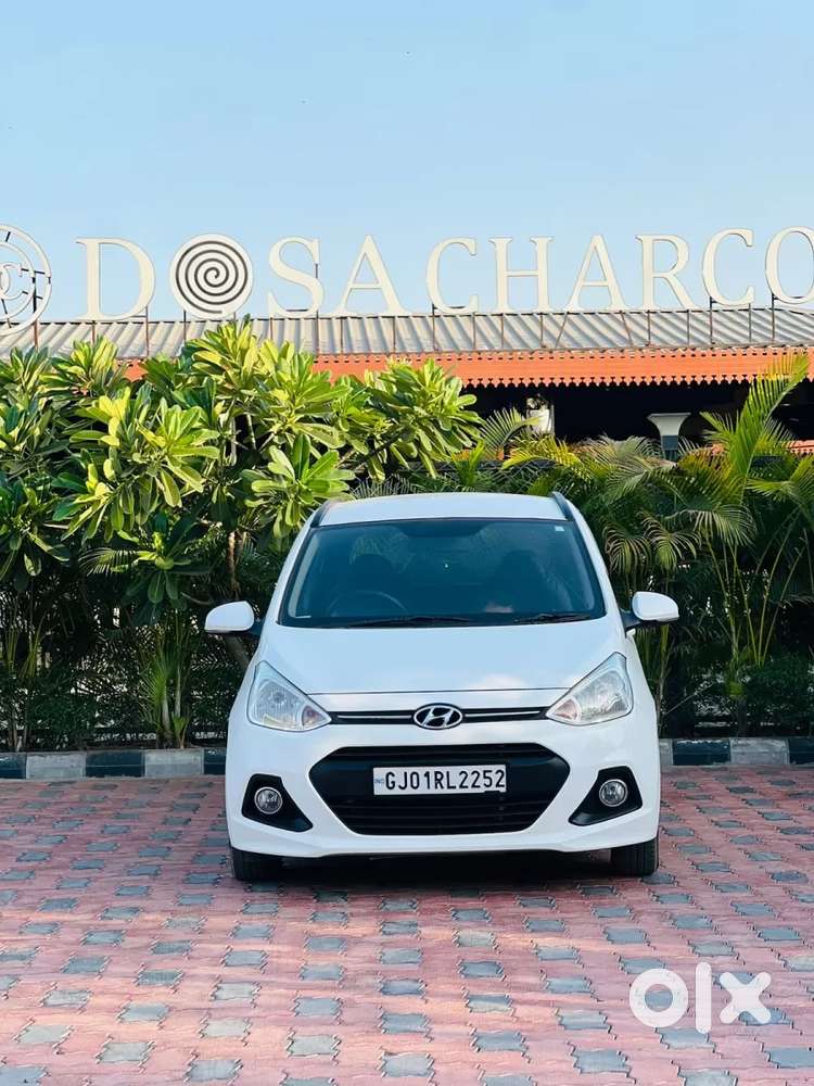 Hyundai Grand I10 1.2 Crdi Sportz, 2015, Diesel