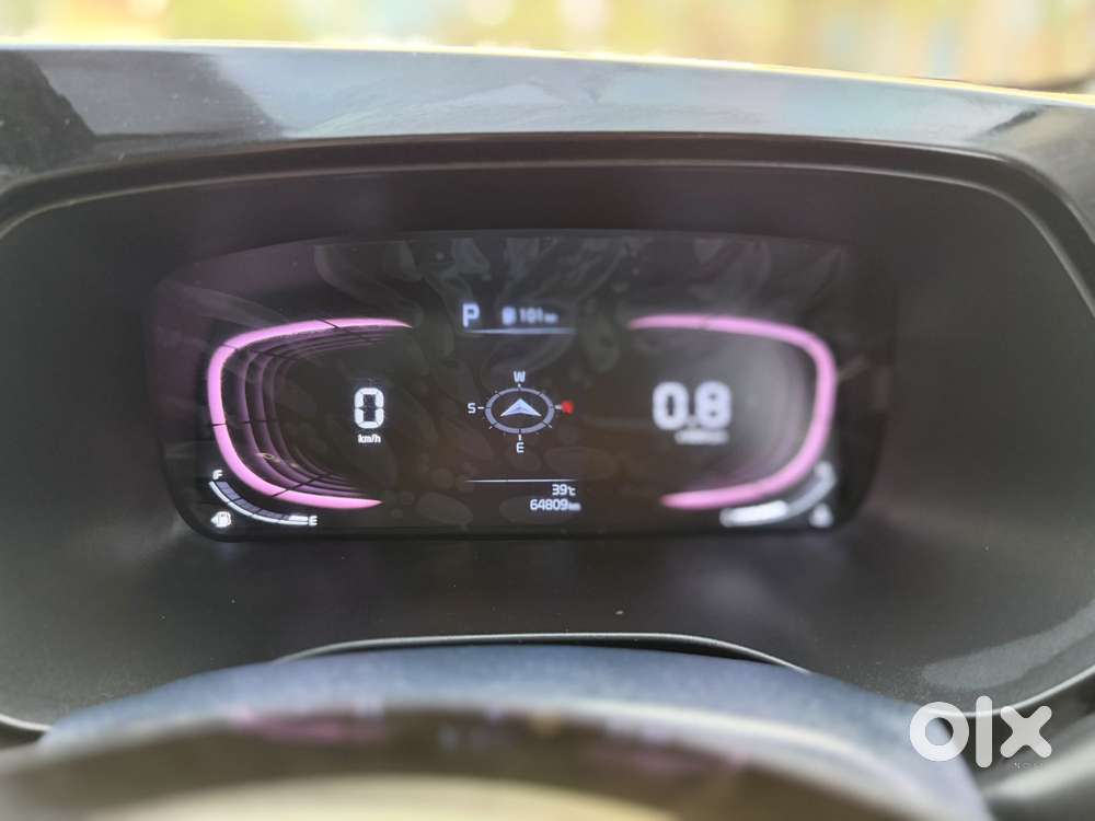 Kia Carens 1.5 Luxury Plus Turbo Dct, 2022, Petrol