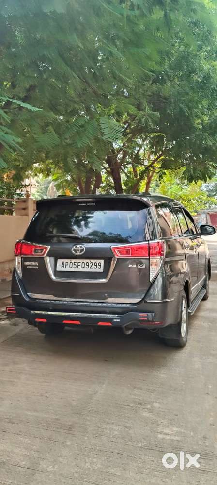 Toyota Innova Crysta 2.4 V, 2018, Diesel