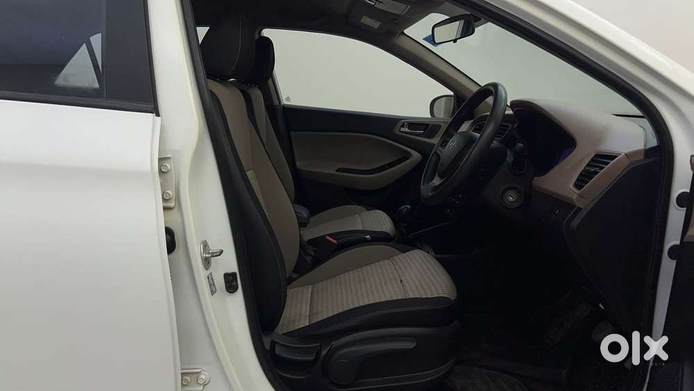 Hyundai Elite I20 Sportz Plus, 2020, Petrol