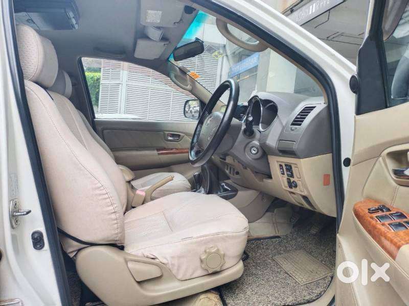 Toyota Fortuner 2009-2011 3.0 Diesel, 2009, Diesel