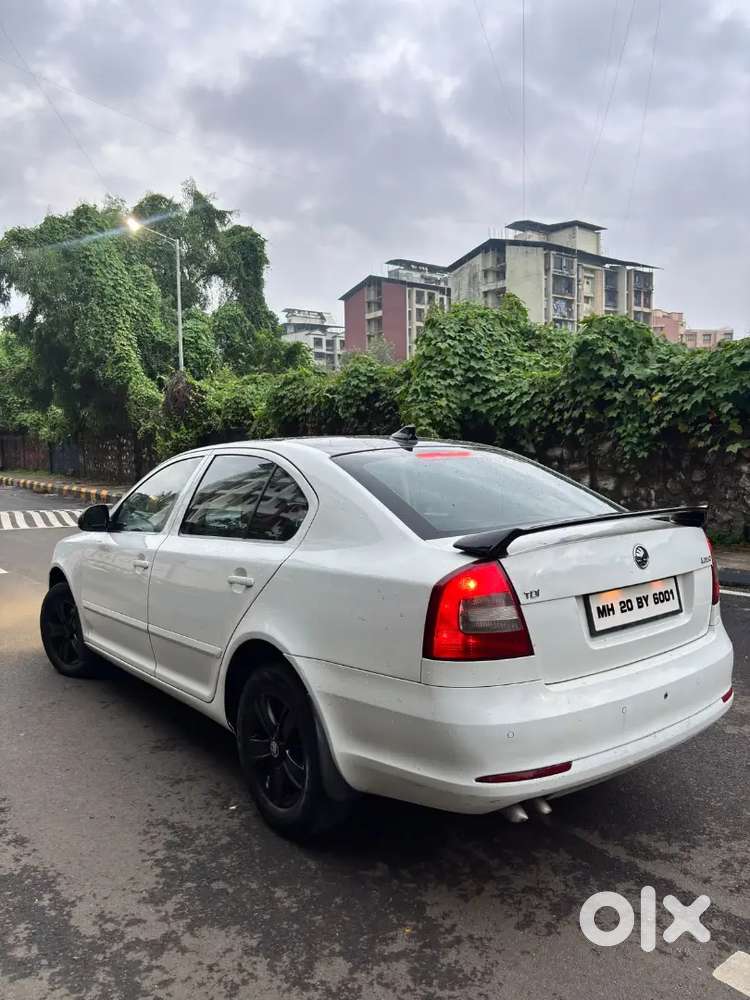 Skoda Laura Diesel 2.0 Manual 2011