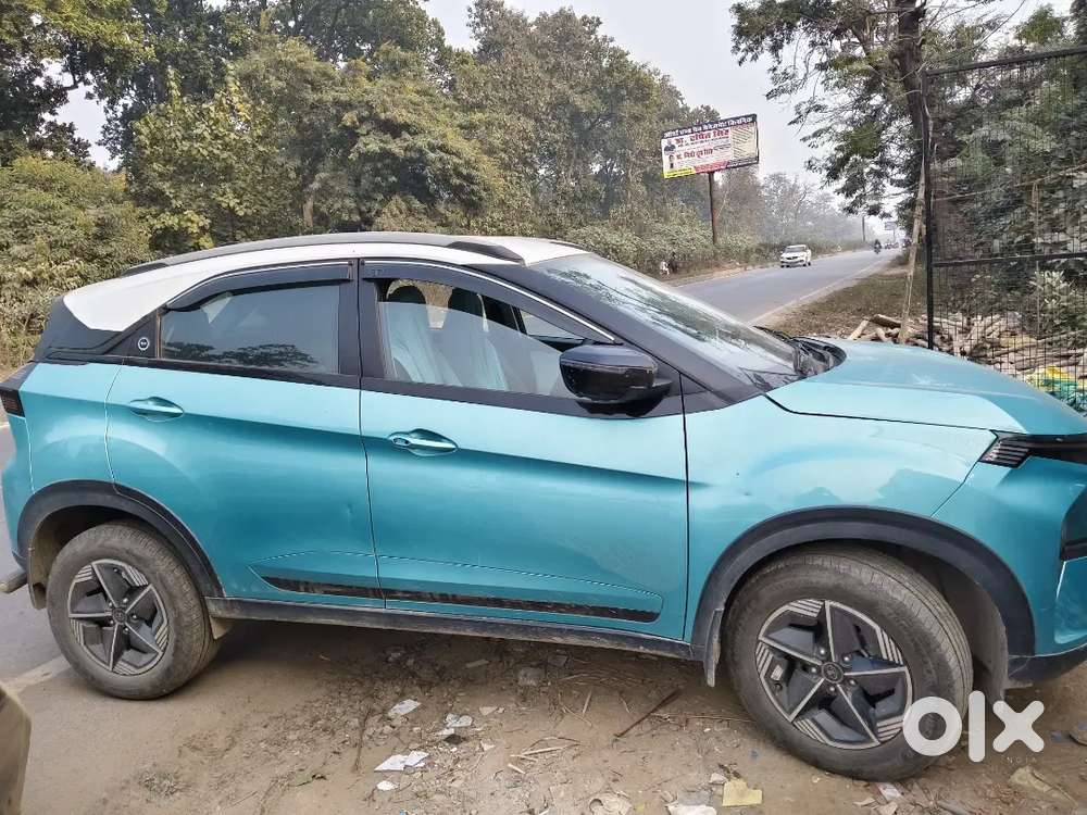 Tata Nexon  Creative Plus Dual Tone 2023 Petrol 36000 Km Driven
