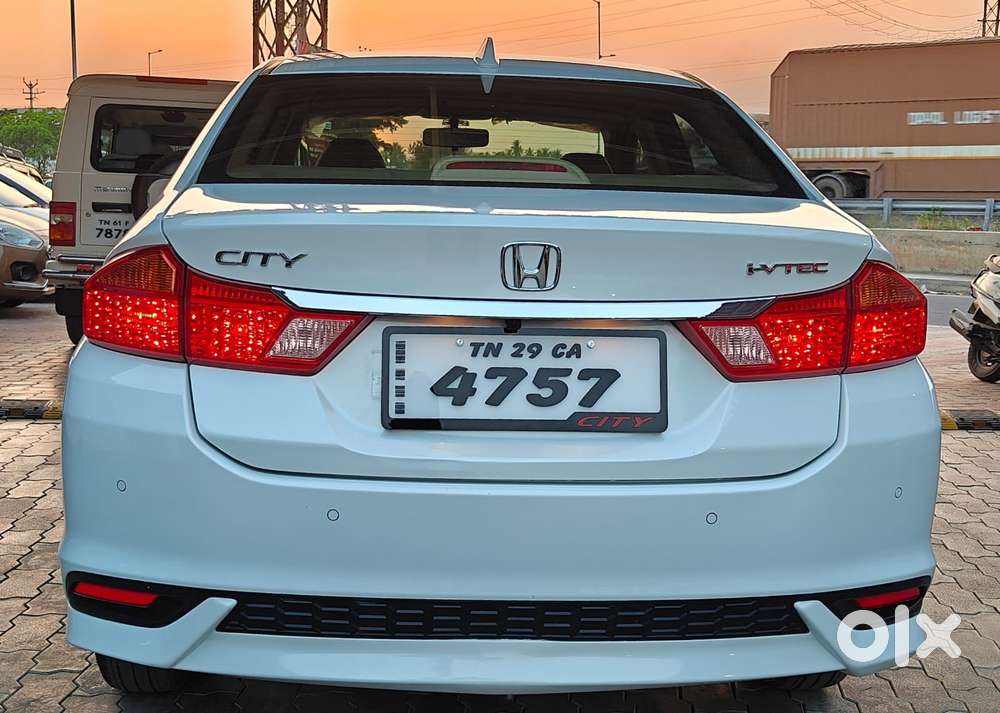Honda City 1.5 V 4th Gen I-vtec Mt, 2022, Petrol