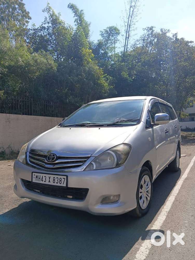 Toyota Innova 2.5 G (diesel) 8 Seater, 2009, Diesel