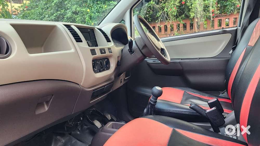 Maruti Suzuki Zen Estilo Lxi Bs Iv, 2010, Petrol