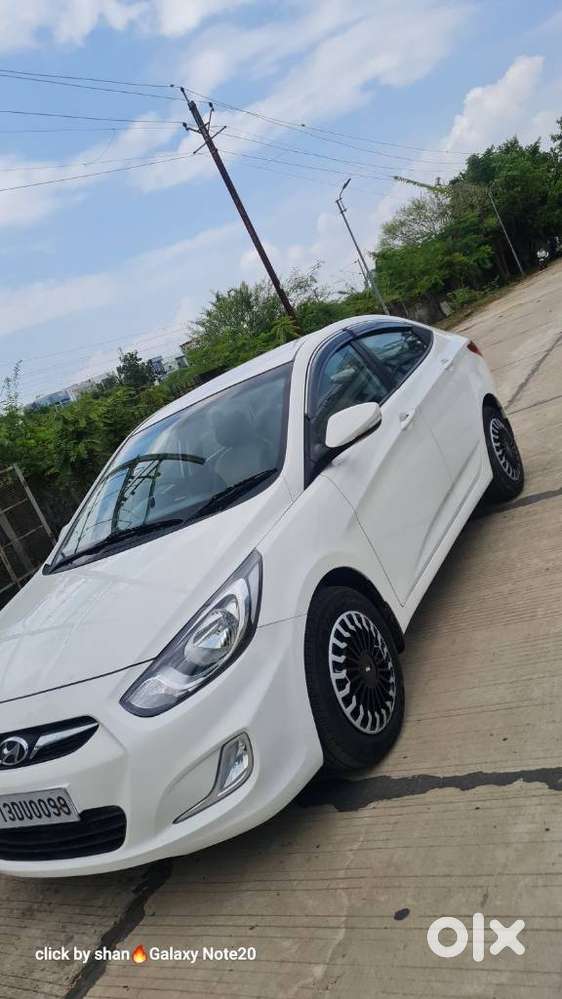 Hyundai Verna Crdi 1.4 E, 2014, Diesel