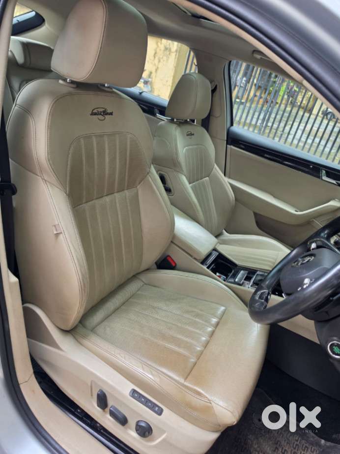 Skoda Superb 2.0 Tsi At L&k, 2022, Petrol