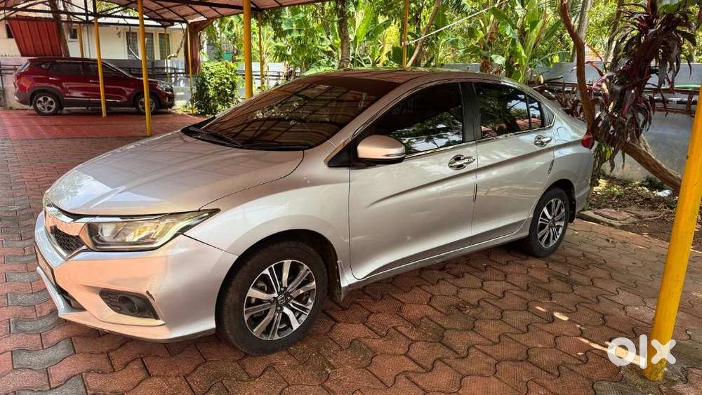 Honda City I-vtec V, 2017, Petrol