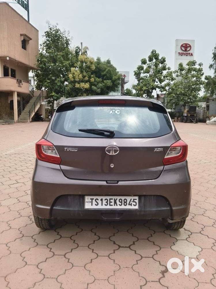 Tata Tiago 1.2 Revotron Xza, 2018, Petrol