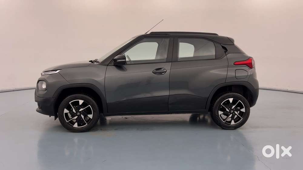 Tata Punch 1.2 Revotron Creative Dual Tone, 2023, Petrol