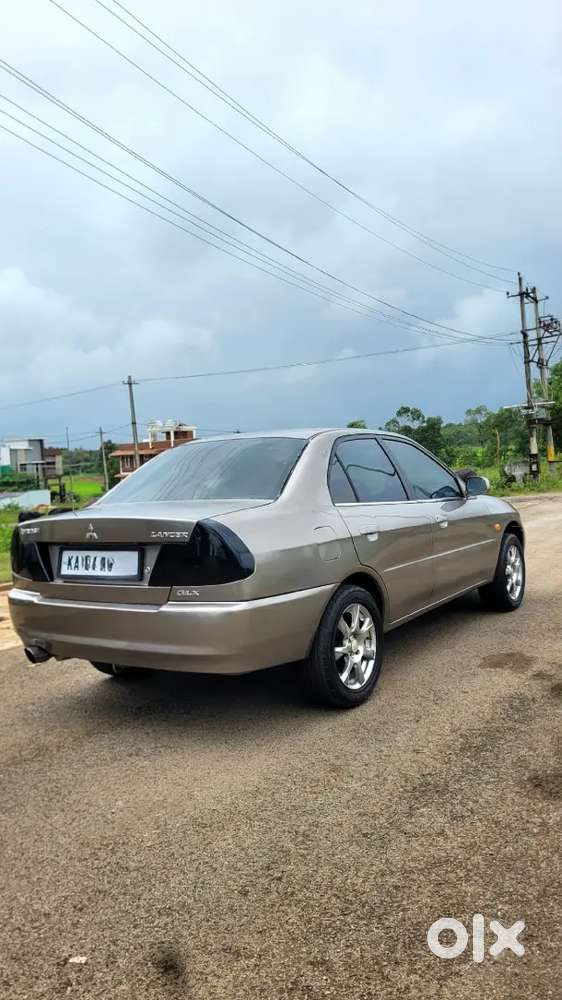 Mitsubishi Lancer 1999 Manual Km Driven