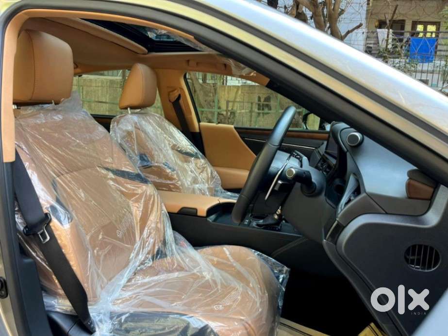 Lexus Es 300h, 2025, Petrol