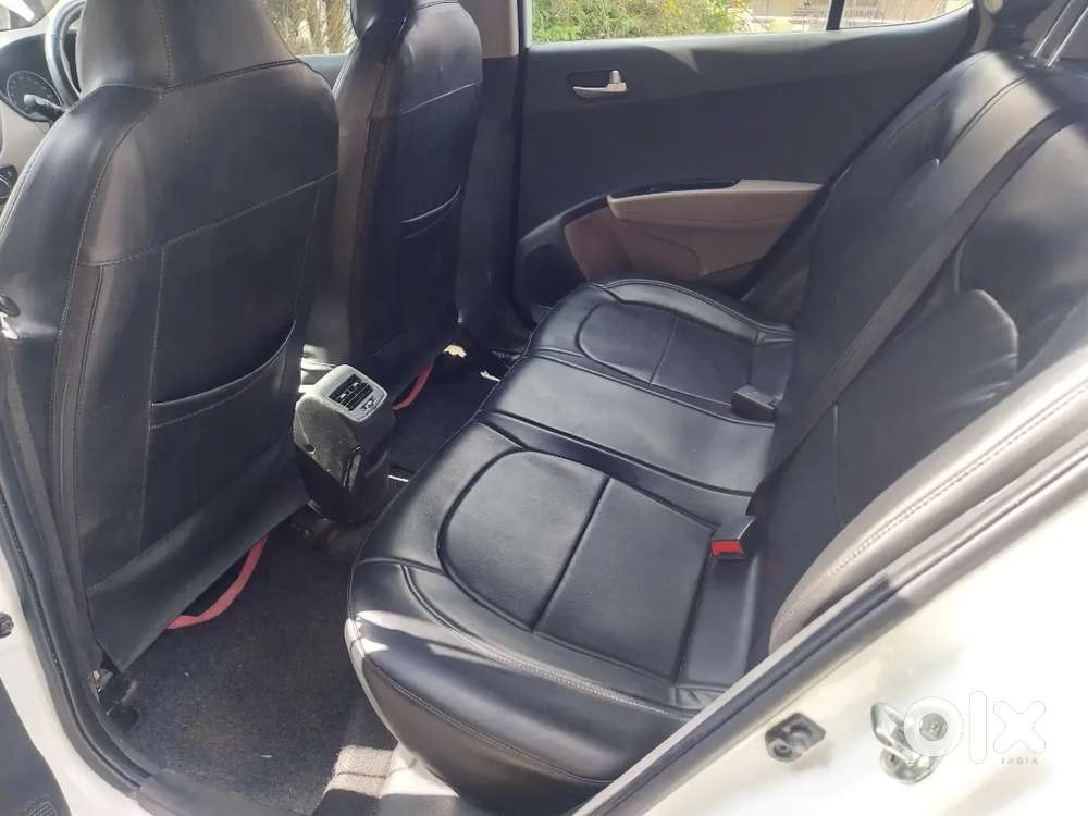 Hyundai Grand I10 Asta Top Model
 2018 Petrol 35000 Km Driven