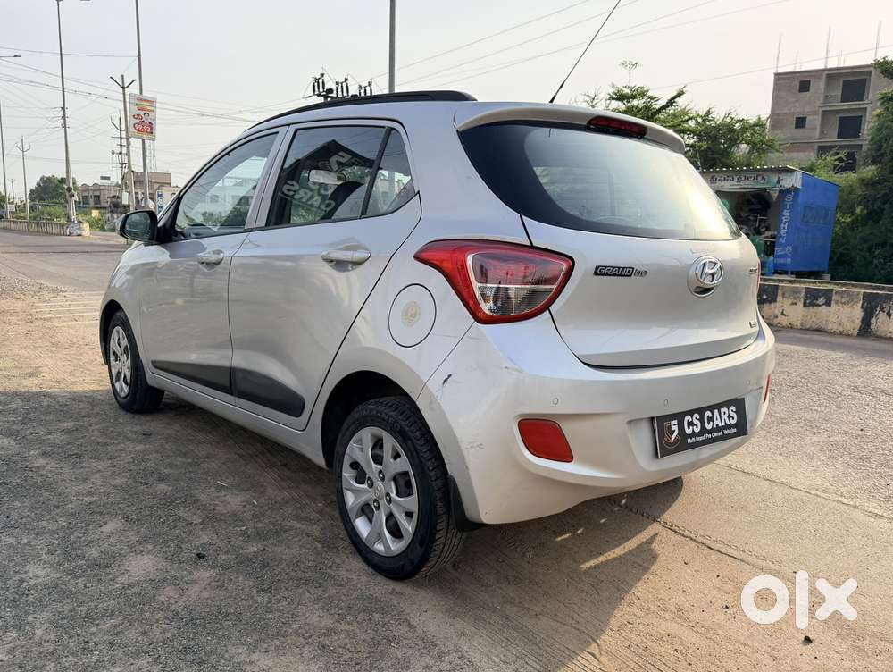 Hyundai Grand I10 1.2 Kappa Sportz (o), 2016, Petrol