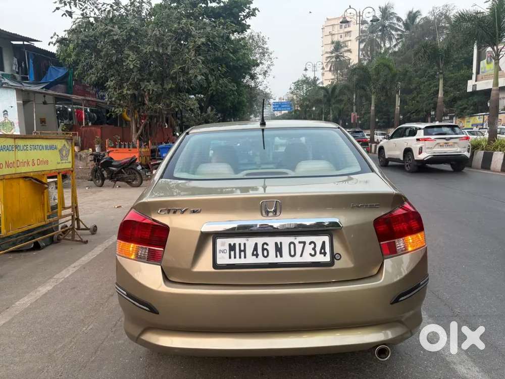 Honda City 1.5 V 2011