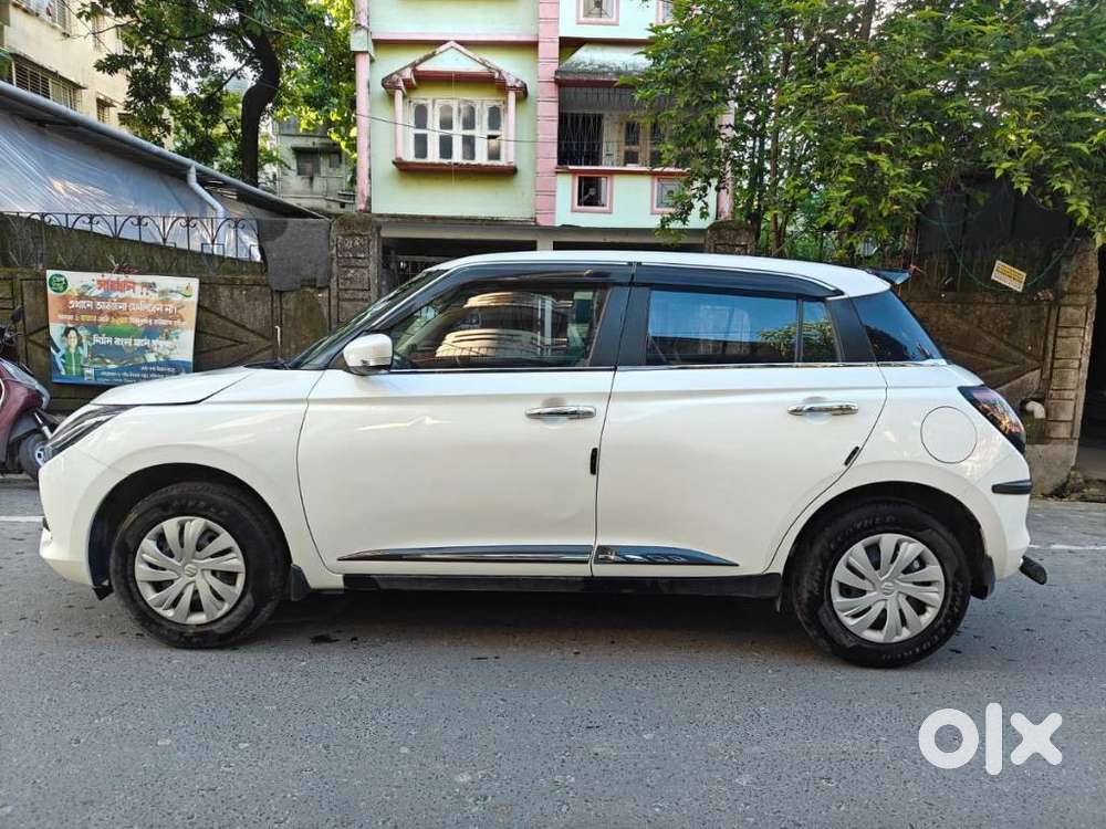 Maruti Suzuki Swift 1.2 Vxi (o), 2025, Petrol