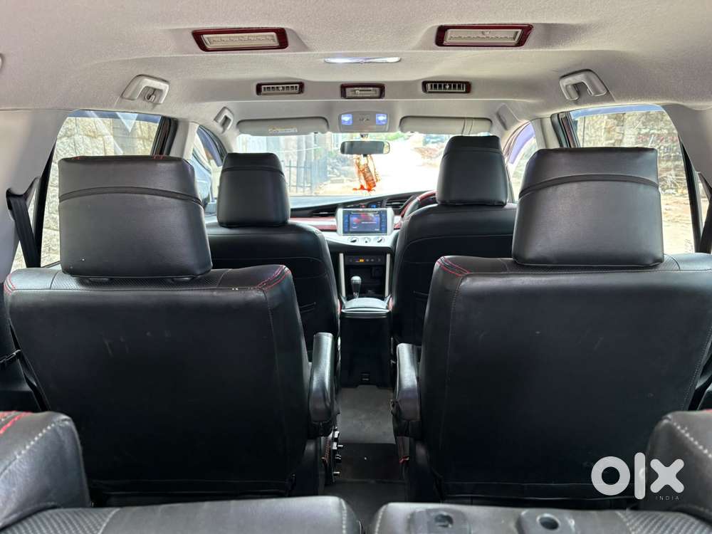 Toyota Innova Crysta [2020-ongoing] 2.4 Gx At 7 Str, 2020, Diesel