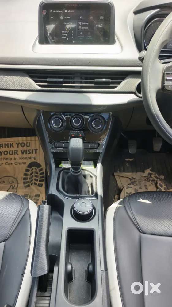 Tata Nexon Smart Plus S 1.2 Revotron Petrol 5 Mt, 2025, Petrol