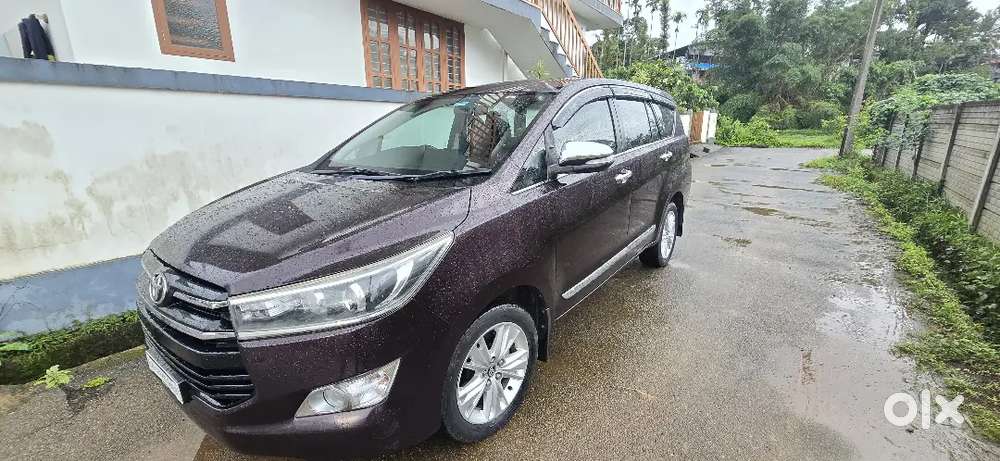Toyota Innova Crysta 2016 Diesel Manual