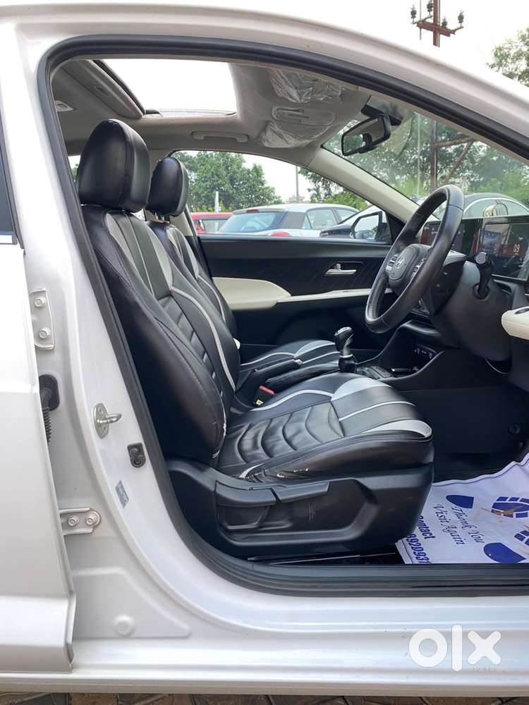 Hyundai Verna 1.5 Sx Vtvt, 2023, Petrol