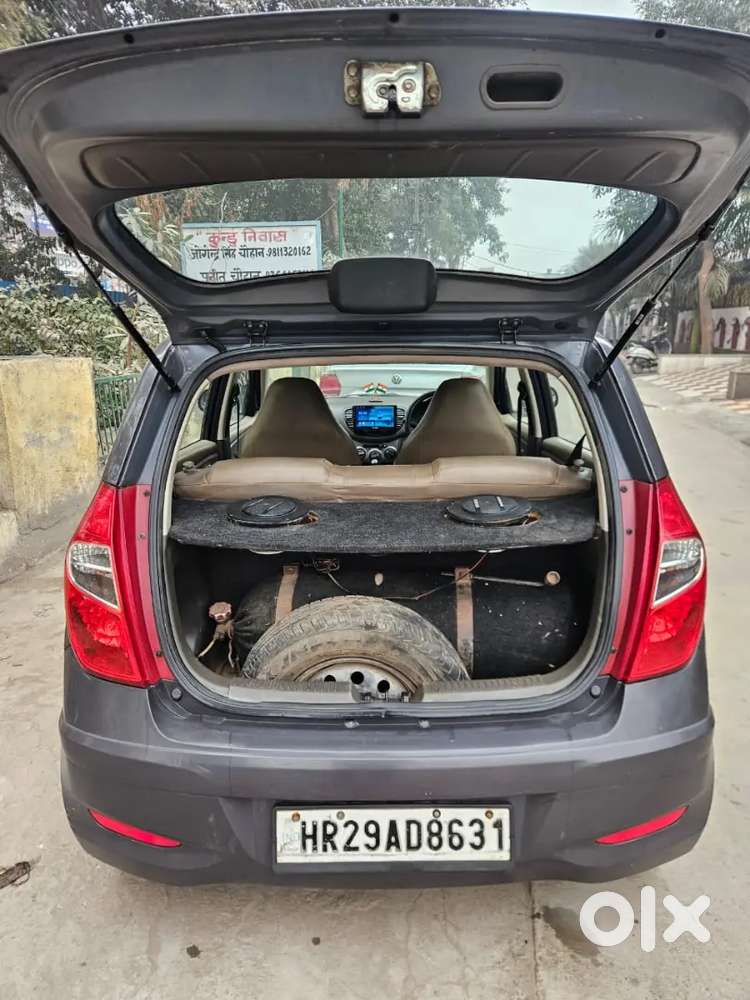 All Original 2nd Owner New Tyr Petrol Cng