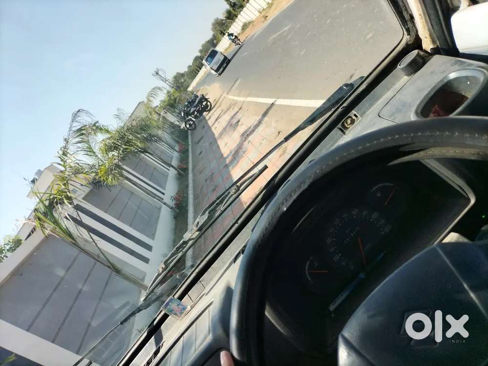 Maruti Suzuki Omni 2012