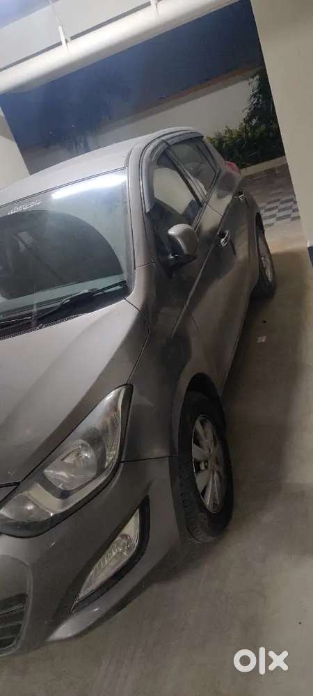 Hyundai I20 Sportz 2012