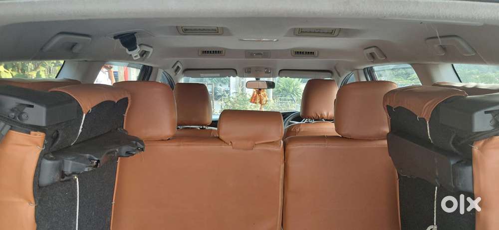 Toyota Innova Crysta 2.4 G Mt 8s, 2016, Diesel