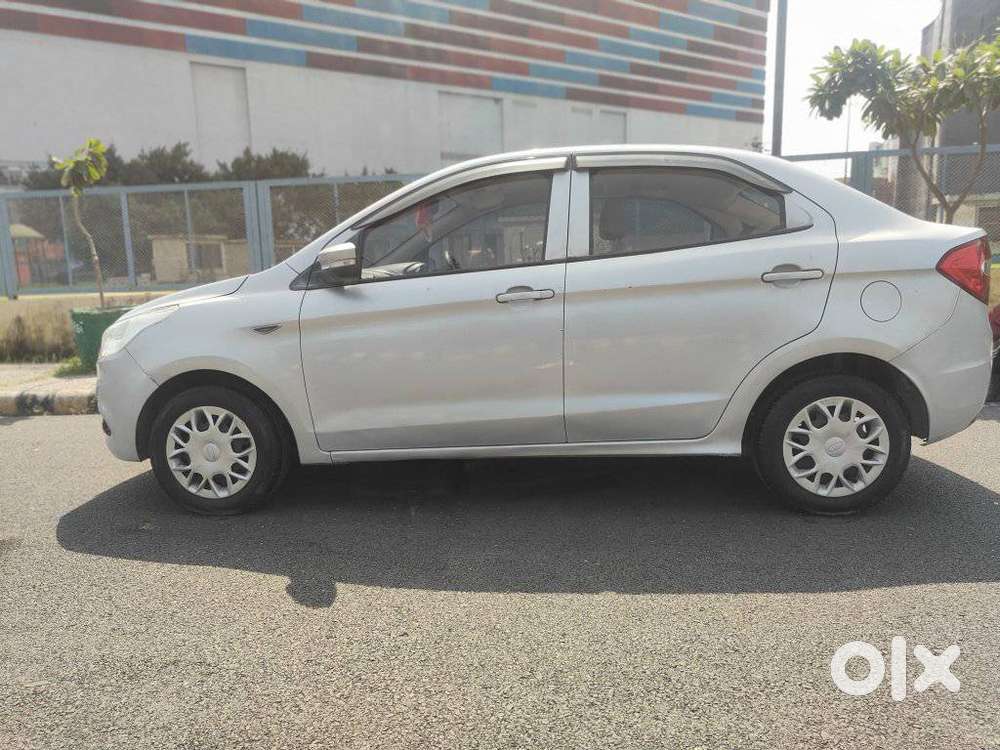 Ford Aspire Titatinium Blu Ti-vct, 2015, Cng & Hybrids