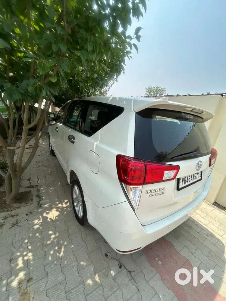 Toyota Innova Crysta 2.4 2018