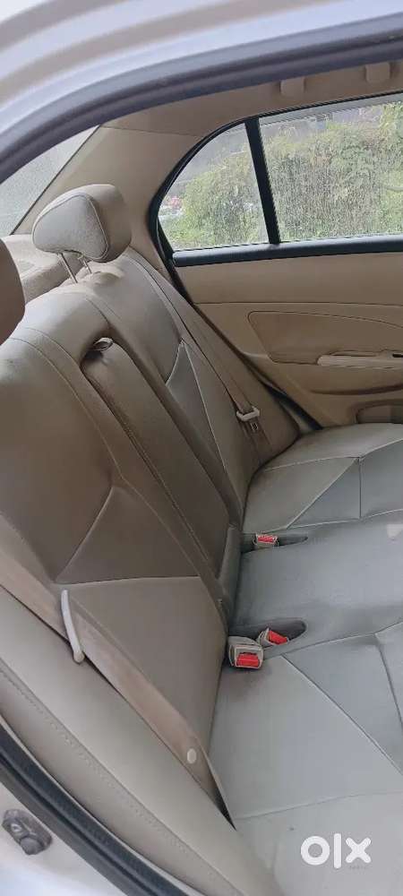 Maruti Suzuki Dzire Vxi 2013