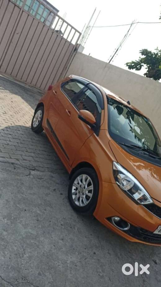 Tata Tiago 1.2 Revotron Xz, 2017, Petrol