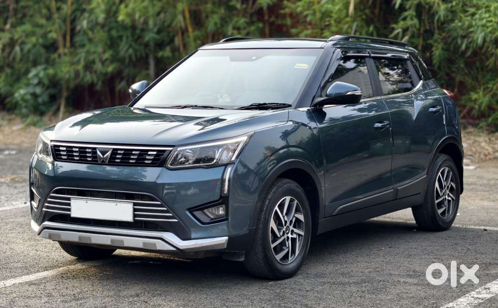 Mahindra Xuv300 W8 Option, 2023, Petrol
