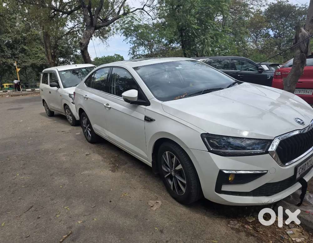 Skoda Slavia 2022 Petrol Well Maintained