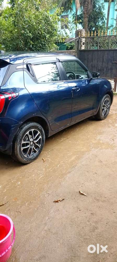 Automatic Windows, Auto Side Mirror, Fog Light