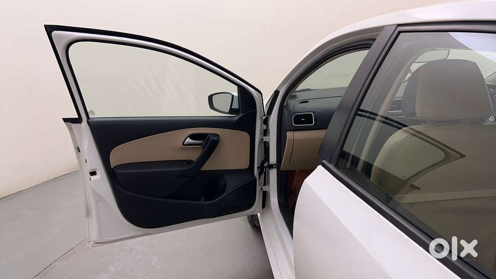 Volkswagen Ameo 1.0 Mpi Highline Plus, 2018, Petrol