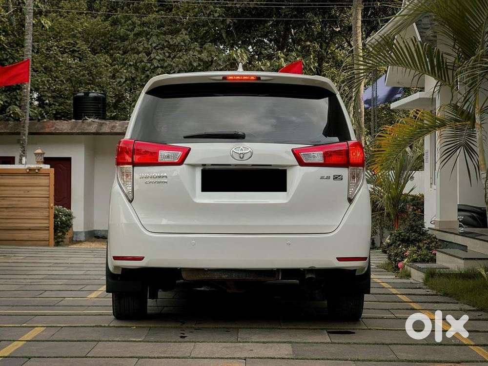 Toyota Innova Crysta 2.8 Z, 2017, Diesel