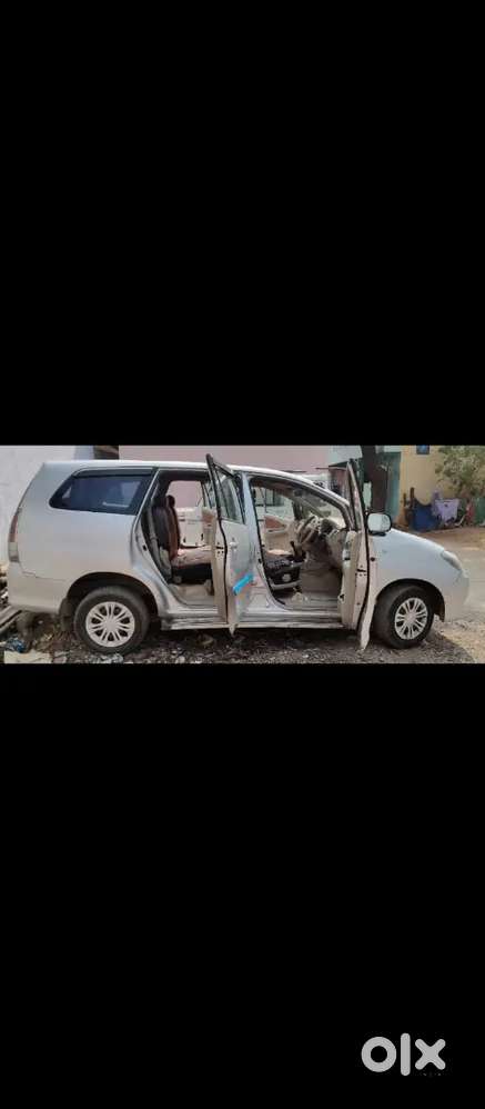 Toyota Innova Diesel 2010