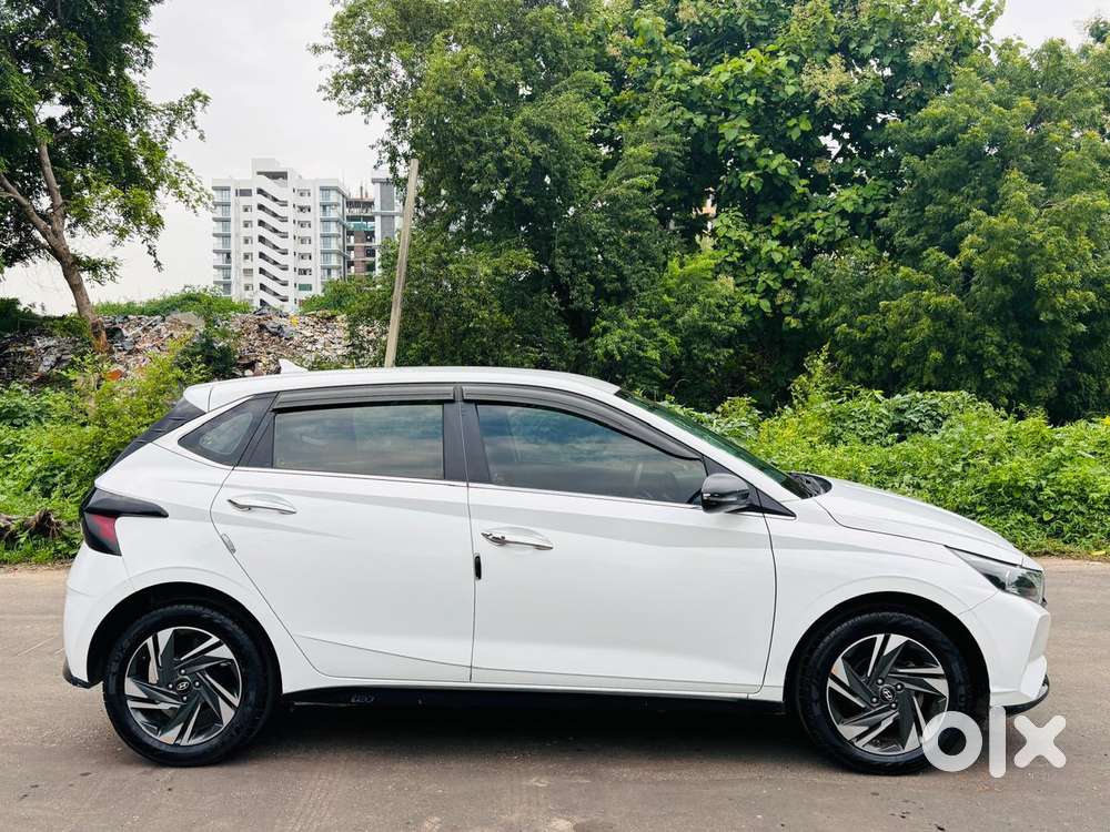 Hyundai I20 Asta (o) 1.2 Mt, 2020, Petrol
