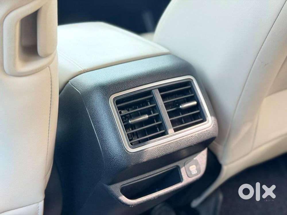 Mahindra Xuv700 2.2 Ax 7 Diesel At Luxury Pack Str, 2022, Diesel